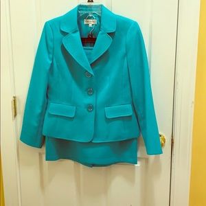 Evan-Picone Teal Suit